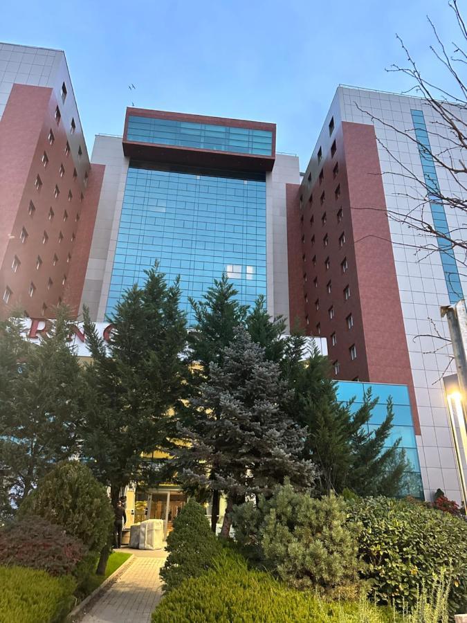 Cherry Apartment Bukares Bagian luar foto