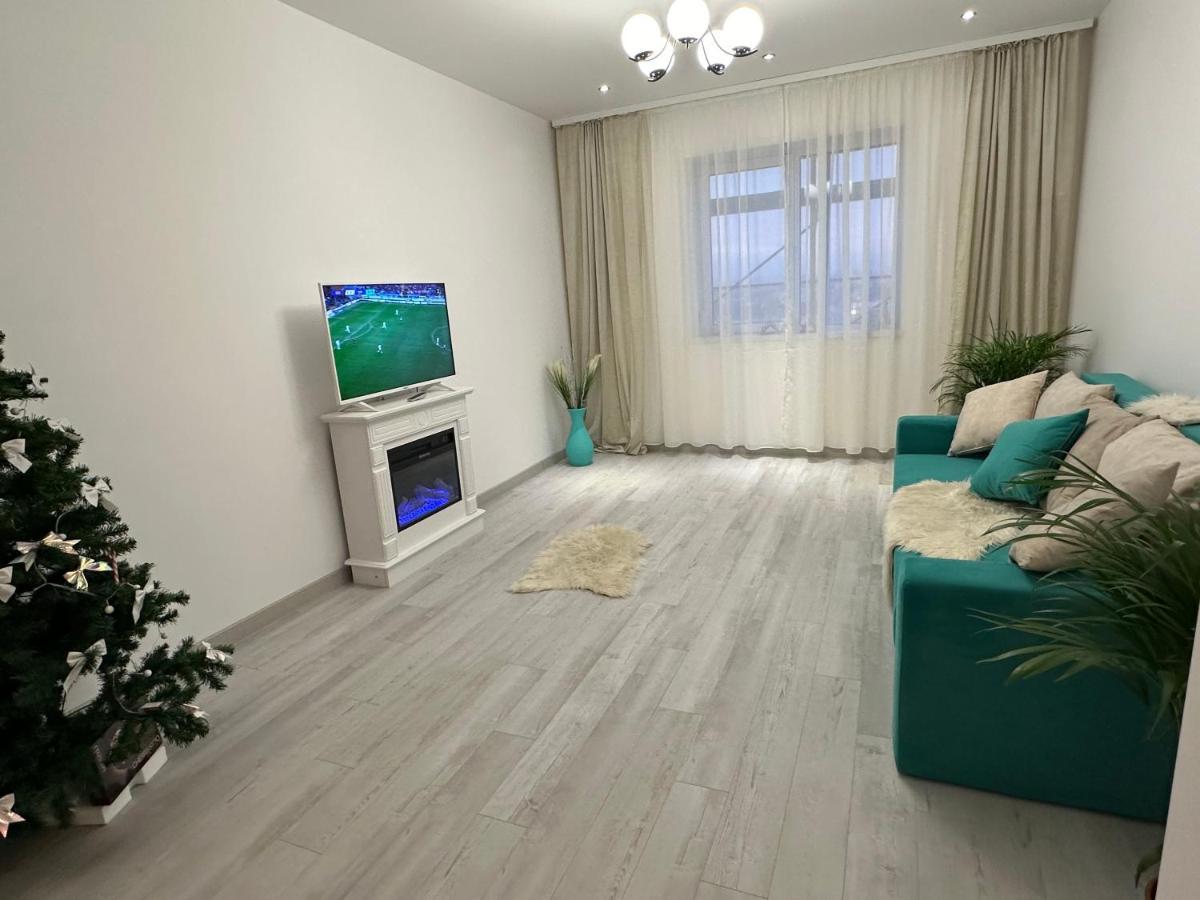 Cherry Apartment Bukares Bagian luar foto