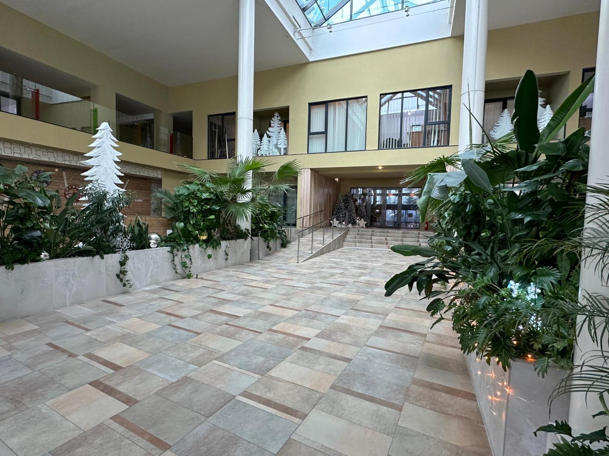 Cherry Apartment Bukares Bagian luar foto